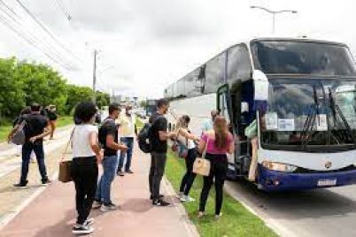 Transporte-universitario-Nossa-Hora.jpeg